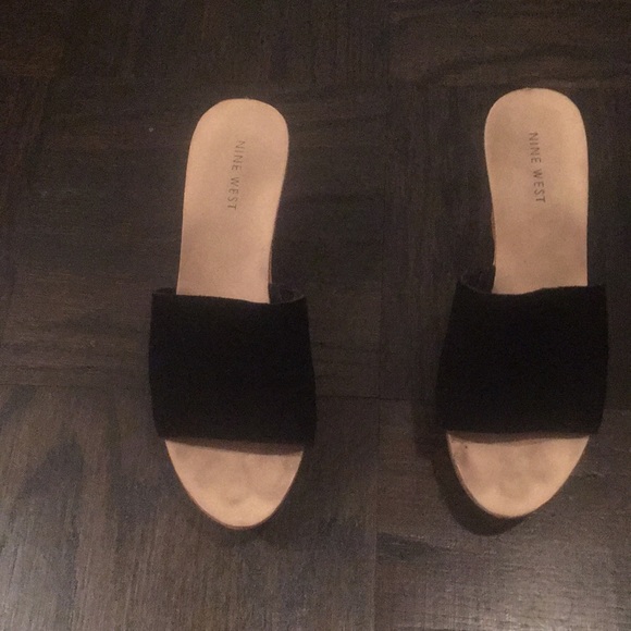Nine West platform suede sandals size 6 1/2 - Picture 2 of 7